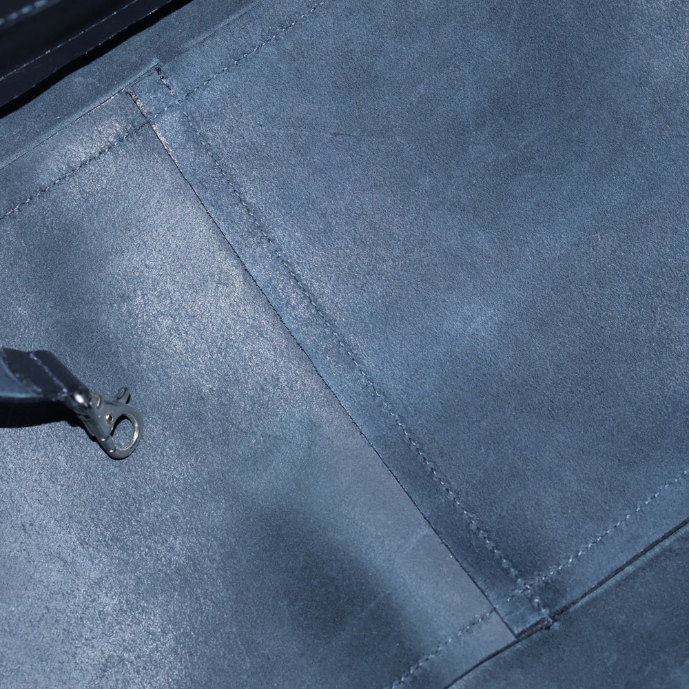 m0851(エムゼロエイトファイブワン) トートバッグ ハンドバッグ フラップ レザー ブラック