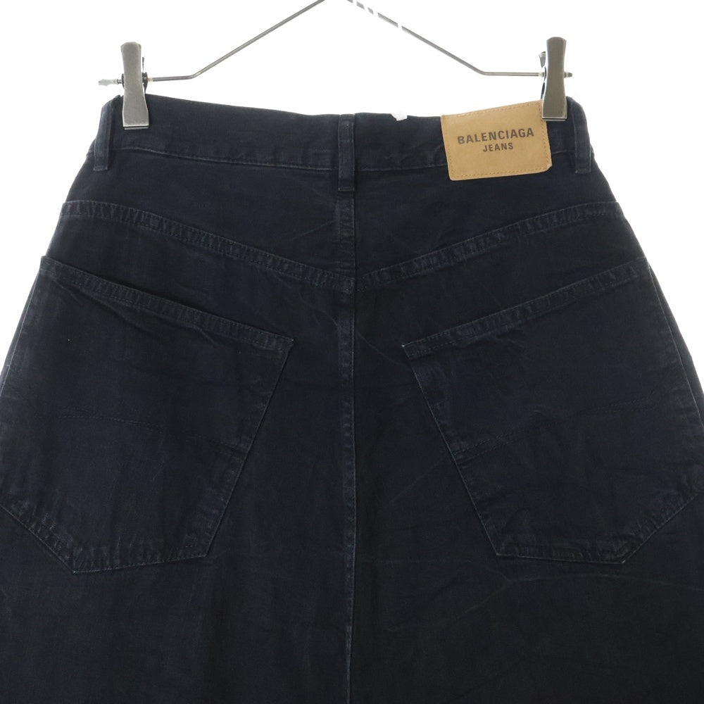 BALENCIAGA(バレンシアガ) Crinkled Jeans ロゴパッチ付 ウォッシュ加工 ワイド デニムパンツ ブラック 706652 TQW54