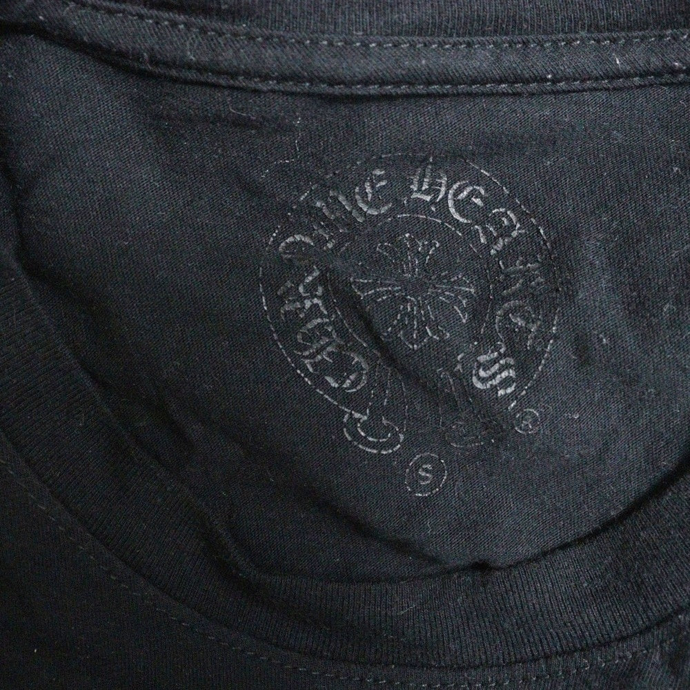 CHROME HEARTS(クロムハーツ) Manchester Limited Floral Cross Horseshoe マンチェスター ホースシュー 袖フローラルクロス クルーネック 長袖Tシャツ ブラック