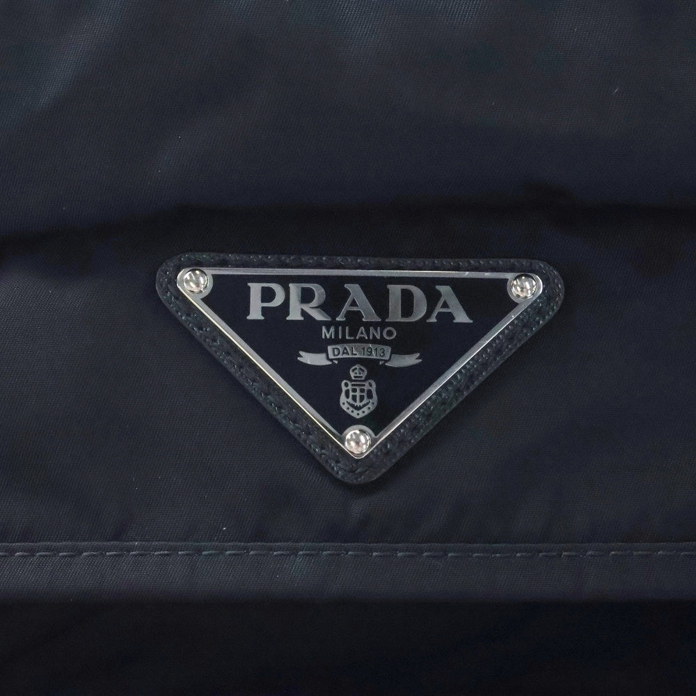PRADA(プラダ) Re-Nylon リナイロン サフィアーノ レザー トライアングル ロゴプレート バックパック リュックサック ブラック 2VZ090 2DMG F0002