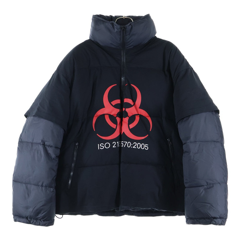VETEMENTS(ヴェトモン) レイヤードデザイン フロントプリント ダウンジャケット ブラック WAH18JA10