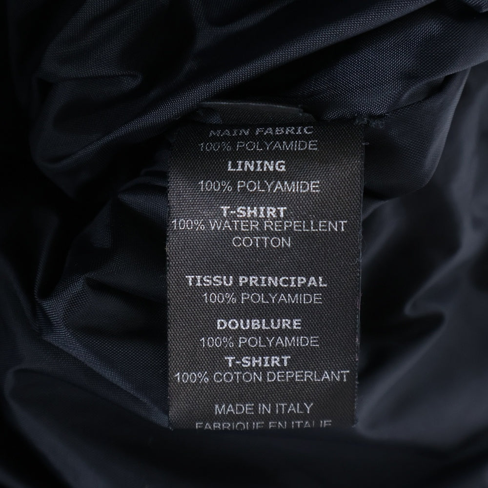 VETEMENTS(ヴェトモン) レイヤードデザイン フロントプリント ダウンジャケット ブラック WAH18JA10