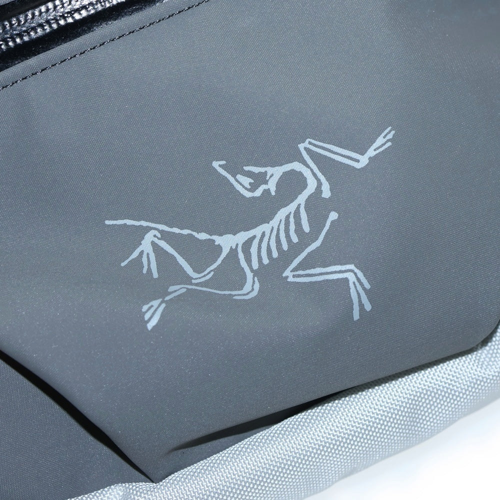 ARC'TERYX(アークテリクス) Arro Waist Pack アロー ウエストパック ショルダーバッグ ホワイト/グレー