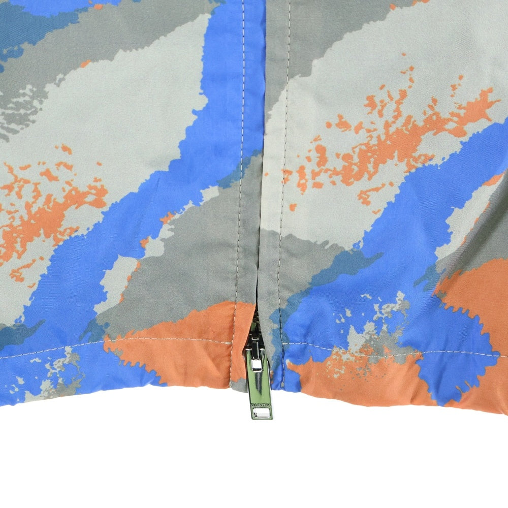 VALENTINO(ヴァレンティノ) ペイント総柄 フード付き ナイロンジャケット マルチカラー