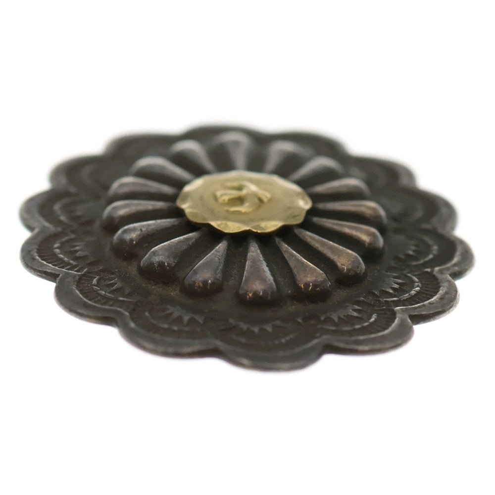 goro's(ゴローズ) K18付きフラワーコンチョ横 シルバー/ゴールド