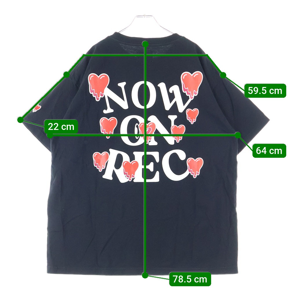 Emotionally Unavailable(エモーショナリー アンアヴェイラブル) ×NOW ON REC SS TEE COIN PARKING DELIVERY 両面プリント クルーネック 半袖Tシャツ ブラック EU-YS1-0000-C13