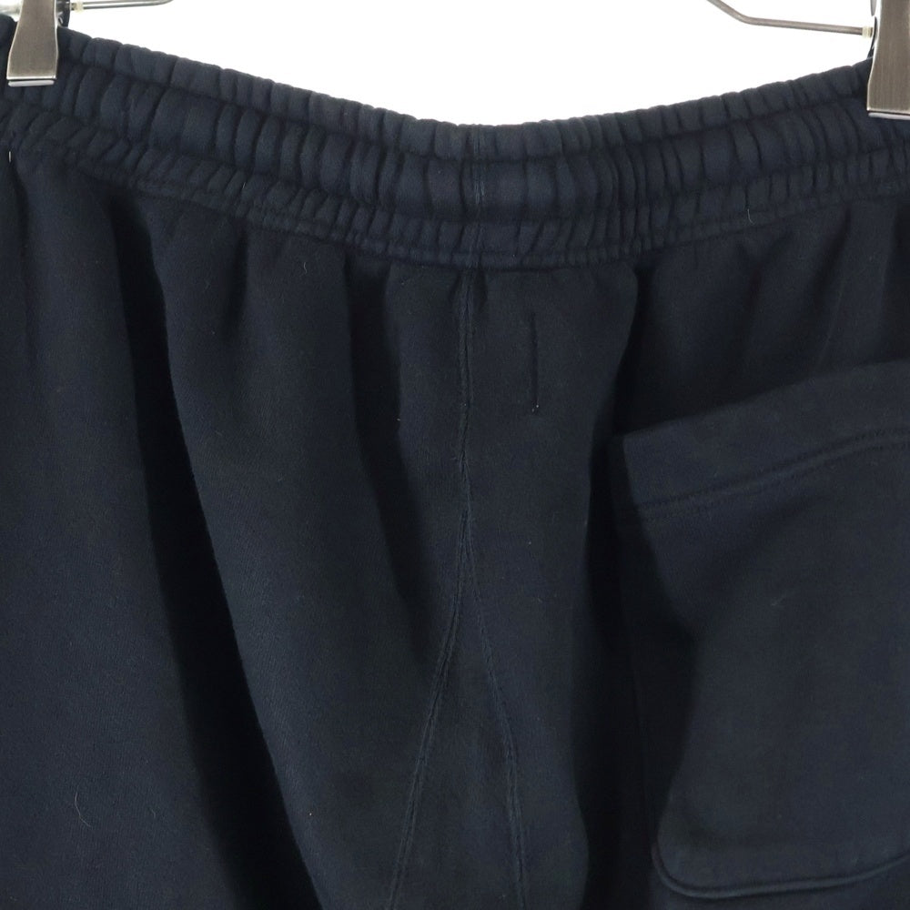 Emotionally Unavailable(エモーショナリー アンアヴェイラブル) Logo Sweat Pants ハートロゴ刺繍 スウェットパンツ ブラック EU-YS1-0000-056