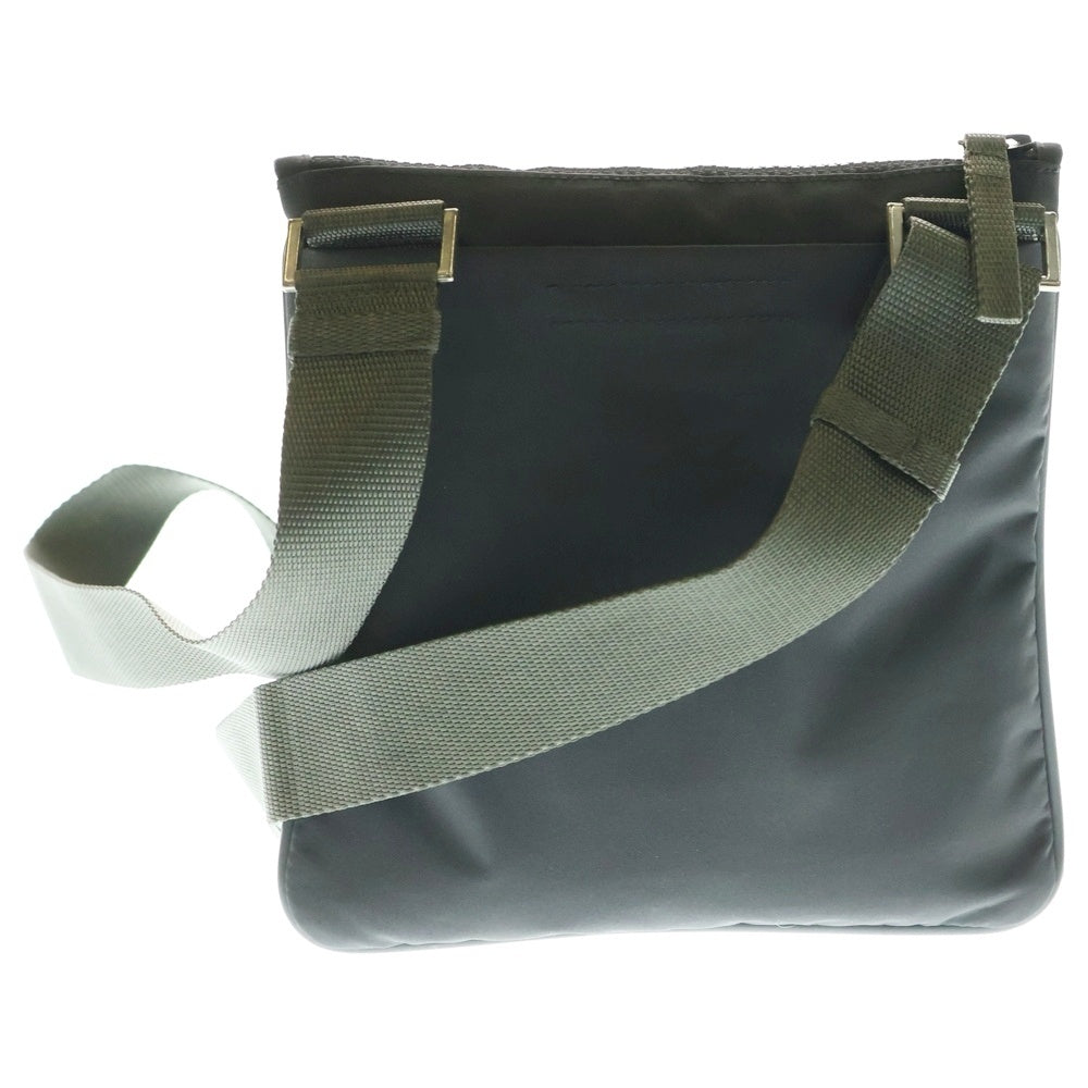 PRADA(プラダ) ラバーロゴ スポーツ ショルダーバッグ グレー