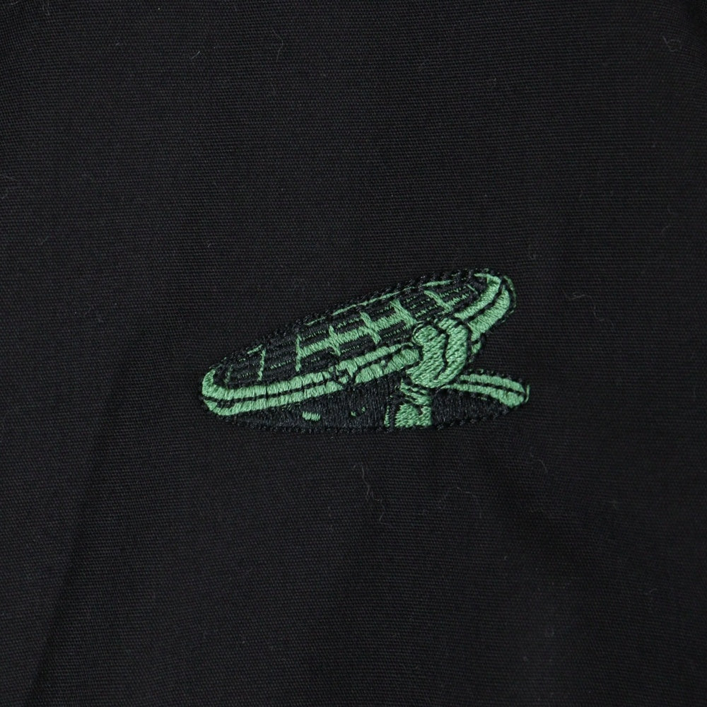 SANTA CRUZ(サンタクルーズ) 胸ロゴ刺しゅう スタジアムジャケット ブルゾン ブラック/グリーン