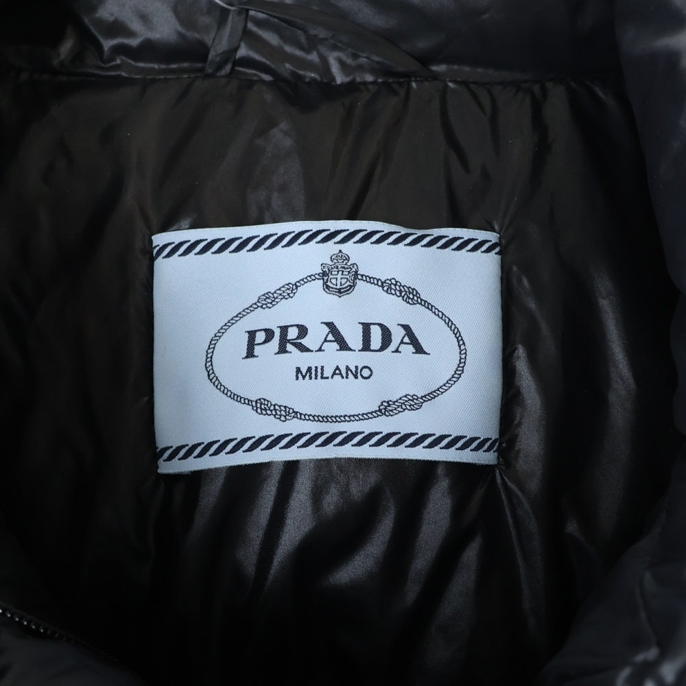 PRADA(プラダ) Re-Nylon リナイロン コンバーチブル クロップド トライアングルロゴプレート ダウンジャケット ブラック レディース 291805 S222 11A9