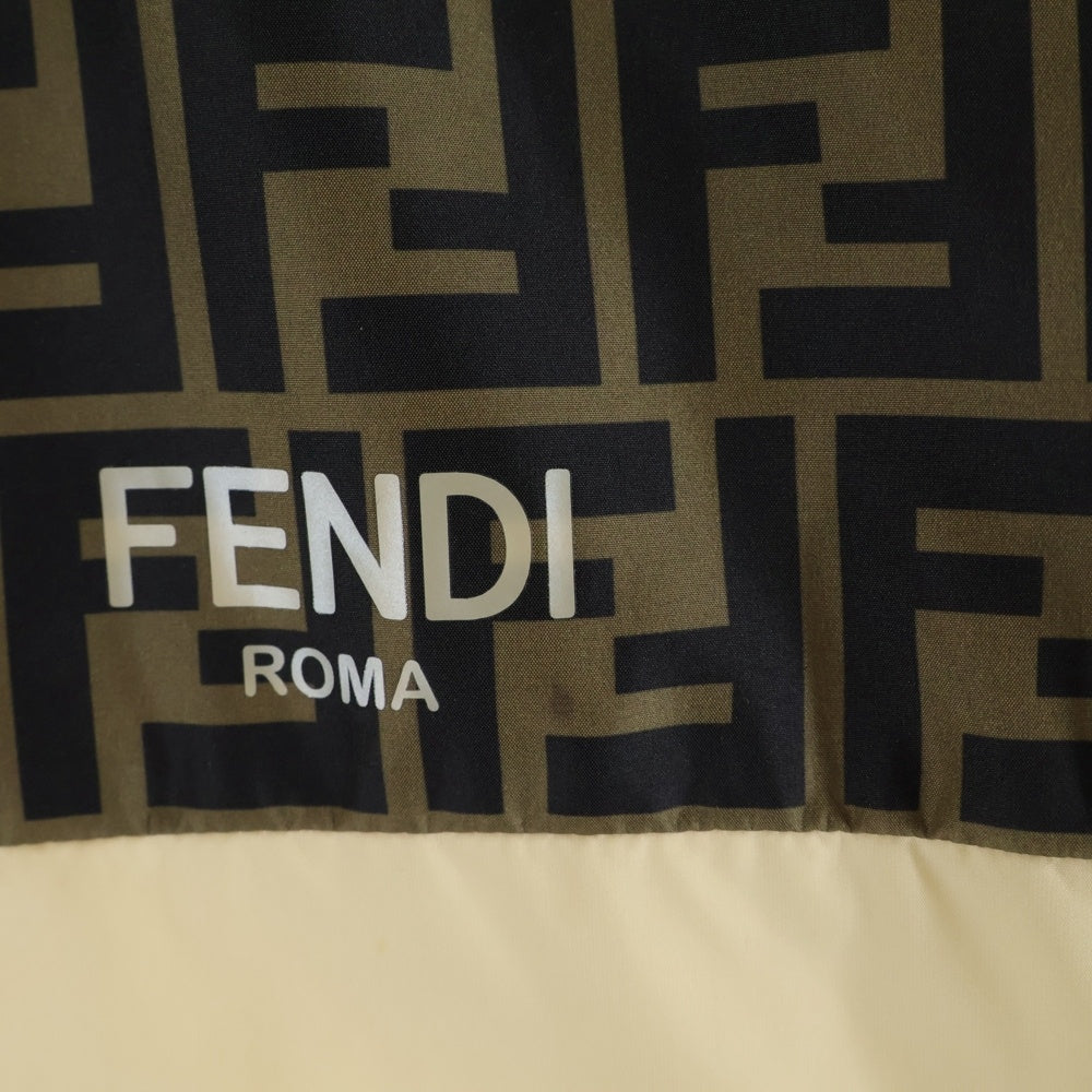 FENDI(フェンディ) KIDS ズッカ柄 ナイロンジャケット ジップアップパーカーブルゾン ベージュ JUA233 AS56
