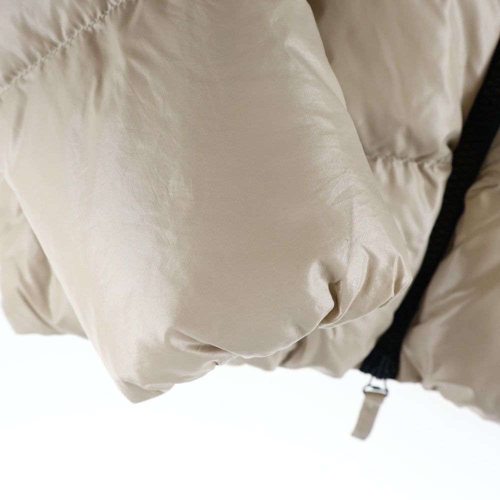 DUVETICA(デュベティカ) フルジップ フード付き ナイロン ダウンジャケット ベージュ U.2250.00