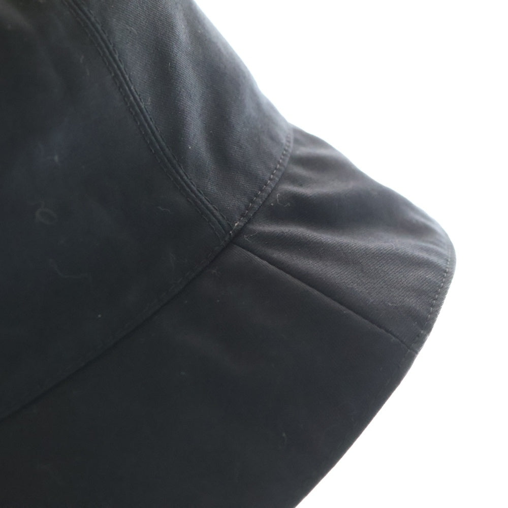 BURBERRY(バーバリー) ノバチェック総柄 ロゴプリント リバーシブル ナイロン バケットハット 帽子 ブラック/ベージュ 8064349