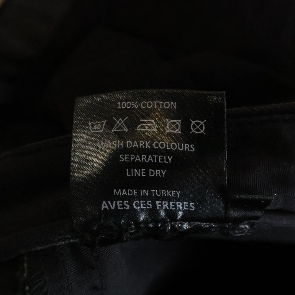 AVEC CES FRERES BY ART COMES FIRST(アベック セ フレーズ バイ アートカムズファースト) 切り返しサイドラインデニムパンツ ジーンズ ブラックデニム ボトム フルレングス ブラック