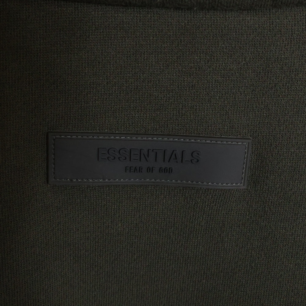 ESSENTIALS FEAR OF GOD(エッセンシャル フィアオブゴッド) ジップアップ トレーナー スウェット バック ラバーロゴ オリーブ