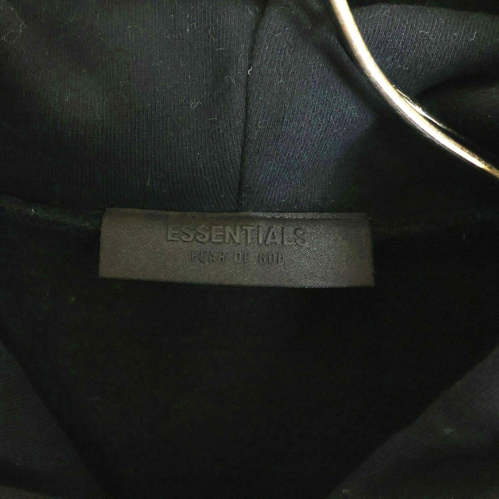ESSENTIALS FEAR OF GOD(エッセンシャル フィアオブゴッド) ブラックロゴプリント プルオーバーパーカー ブラック