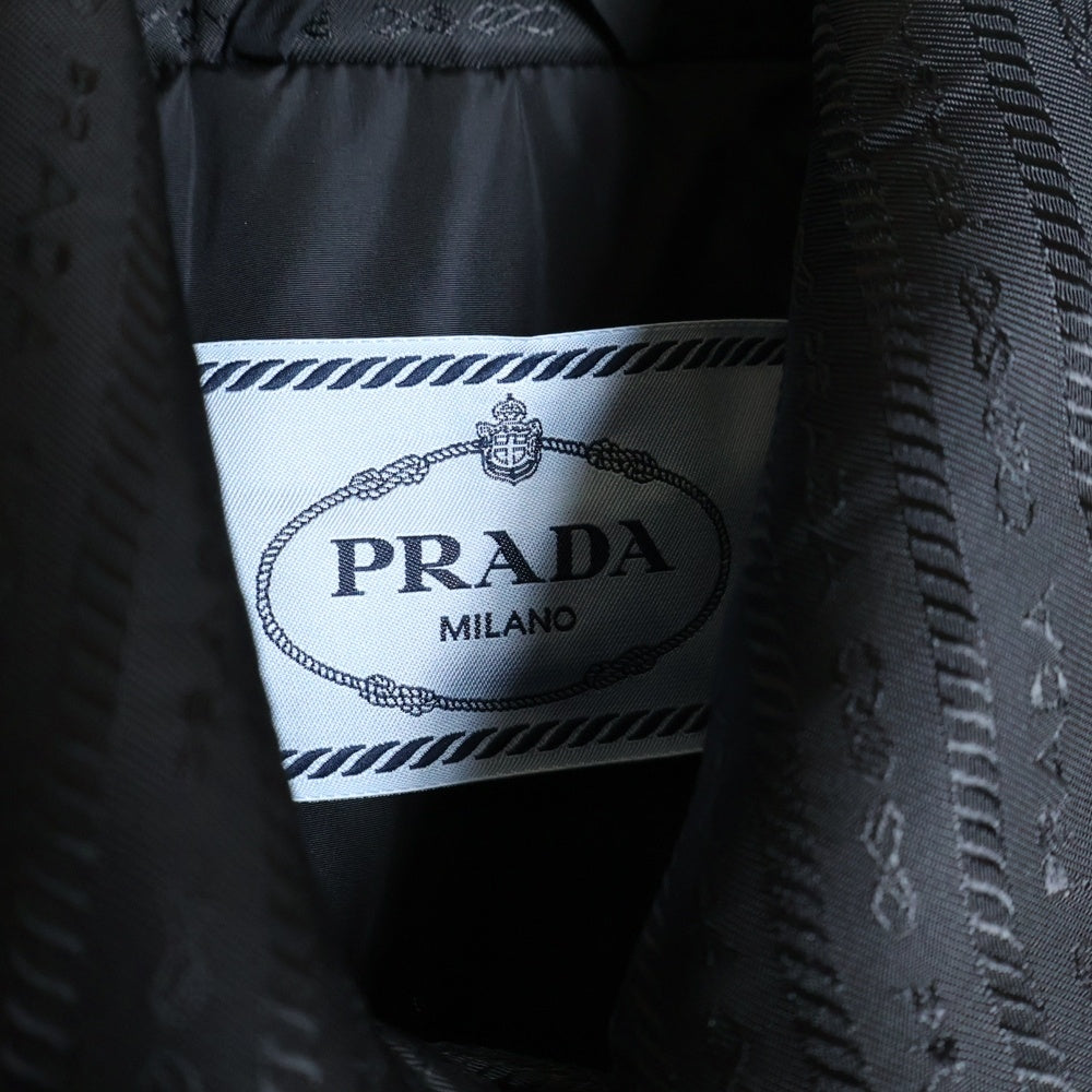 PRADA(プラダ) 三角ロゴプレート Re-Nylon ナイロン パデッド ベスト