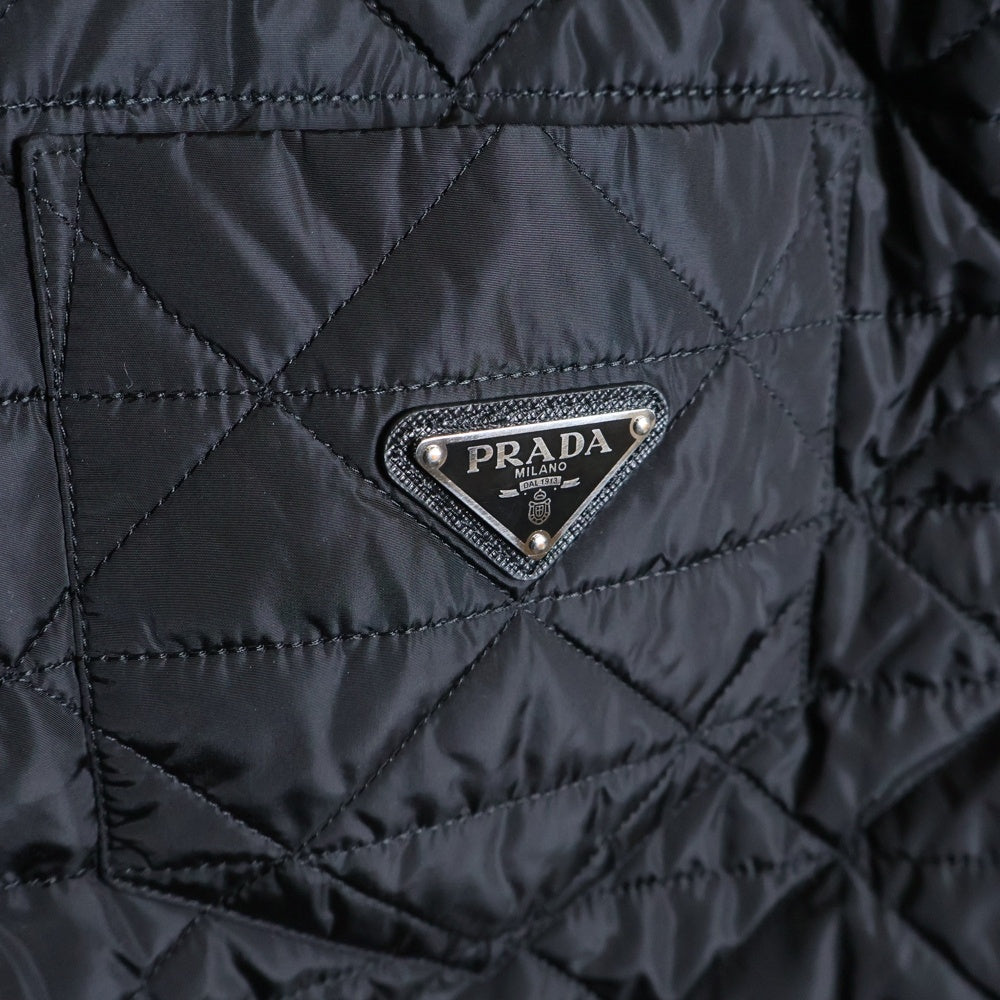 PRADA(プラダ) Re-Nylon 三角ロゴプレート ナイロン 半袖シャツ ジャケット ブラック 24X691