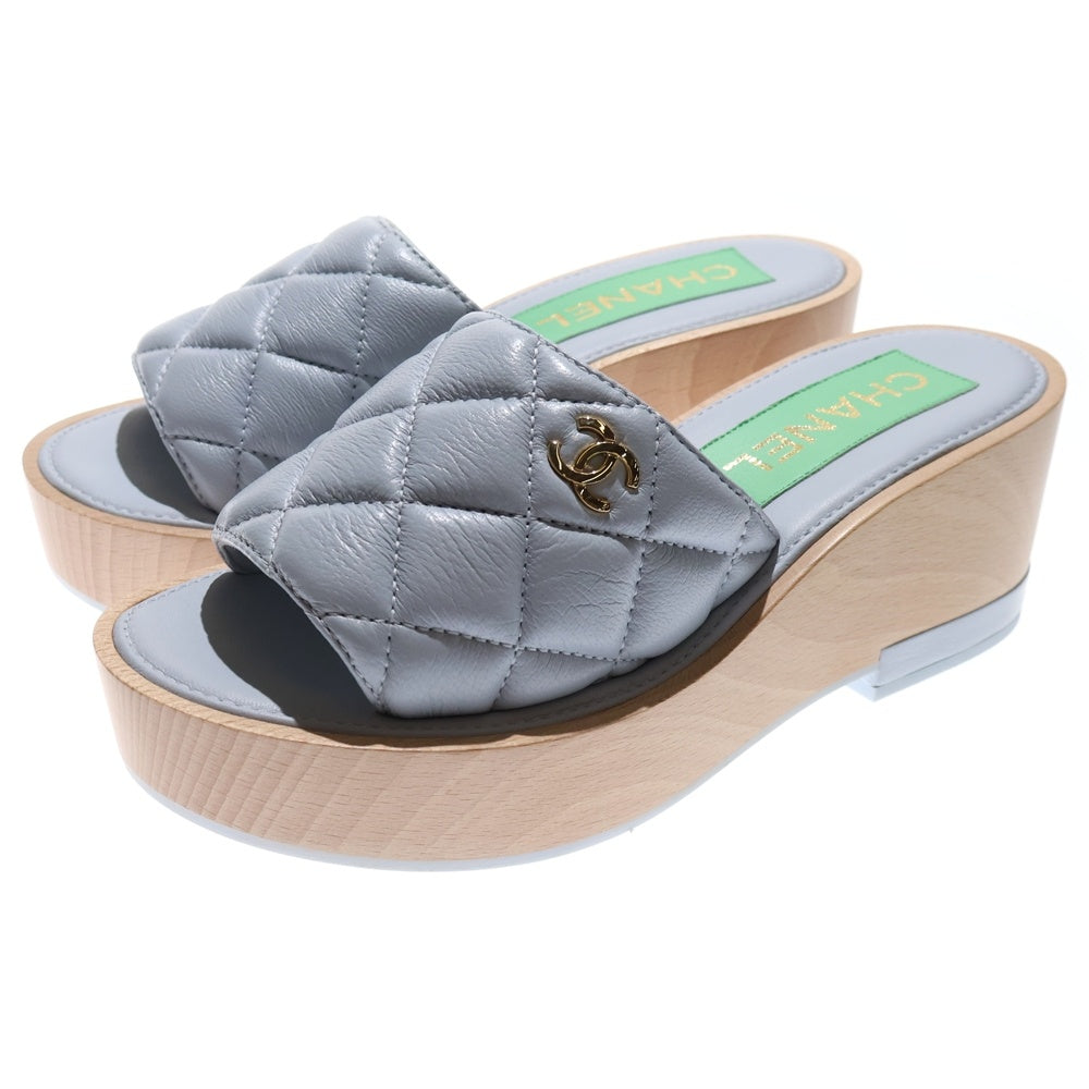 CHANEL(シャネル) キルティング ウッドソール ココマーク ヒールサンダル ブルー G38555