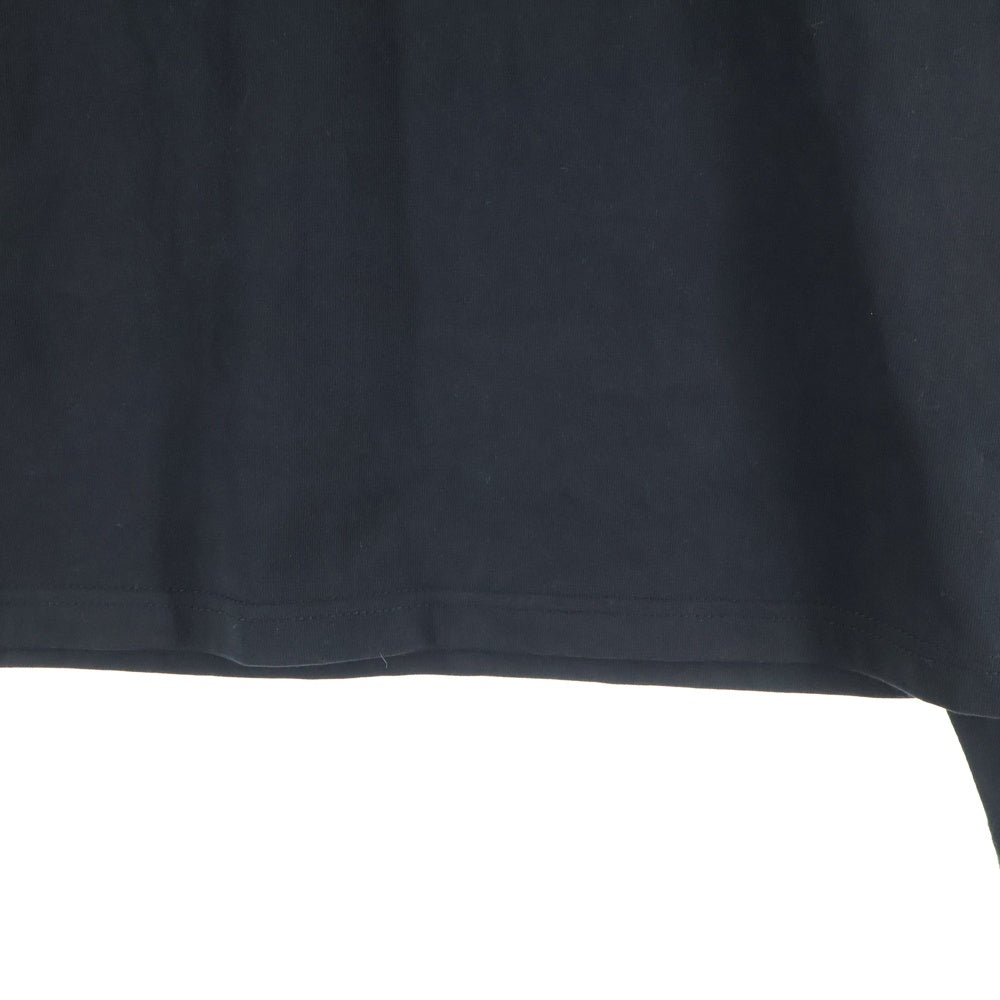 SYNA WORLD(シナ ワールド) 胸ロゴ バックプリント クルーネック長袖Tシャツ ロングスリーブカットソー ブラック