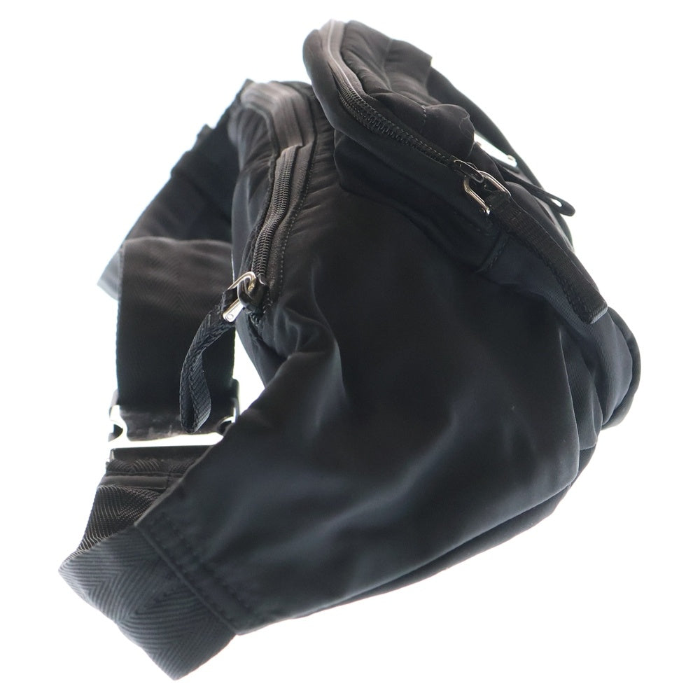 PRADA(プラダ) ナイロン 三角ロゴプレート ボディバッグ ウエストバッグ ブラック 2VL005