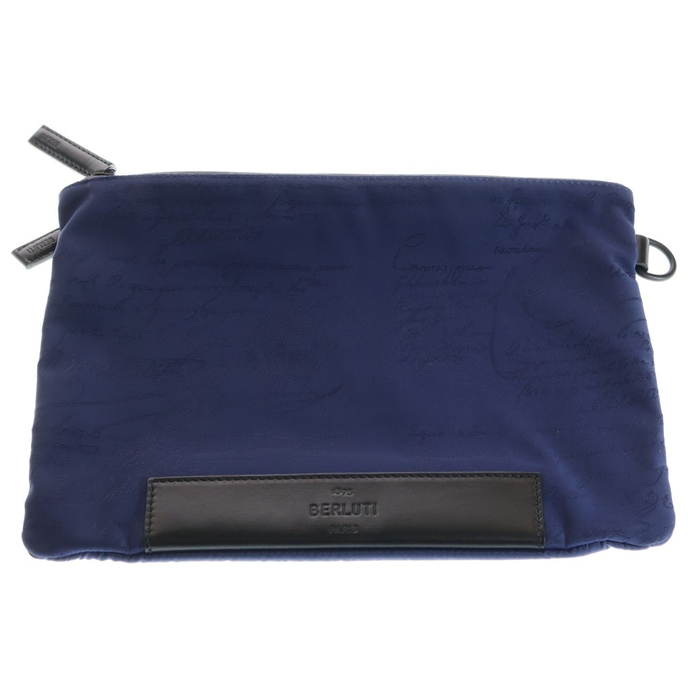 Berluti(ベルルッティ) カリグラフィ総柄 ロゴレザー切替 ナイロン クラッチバッグ ブルー