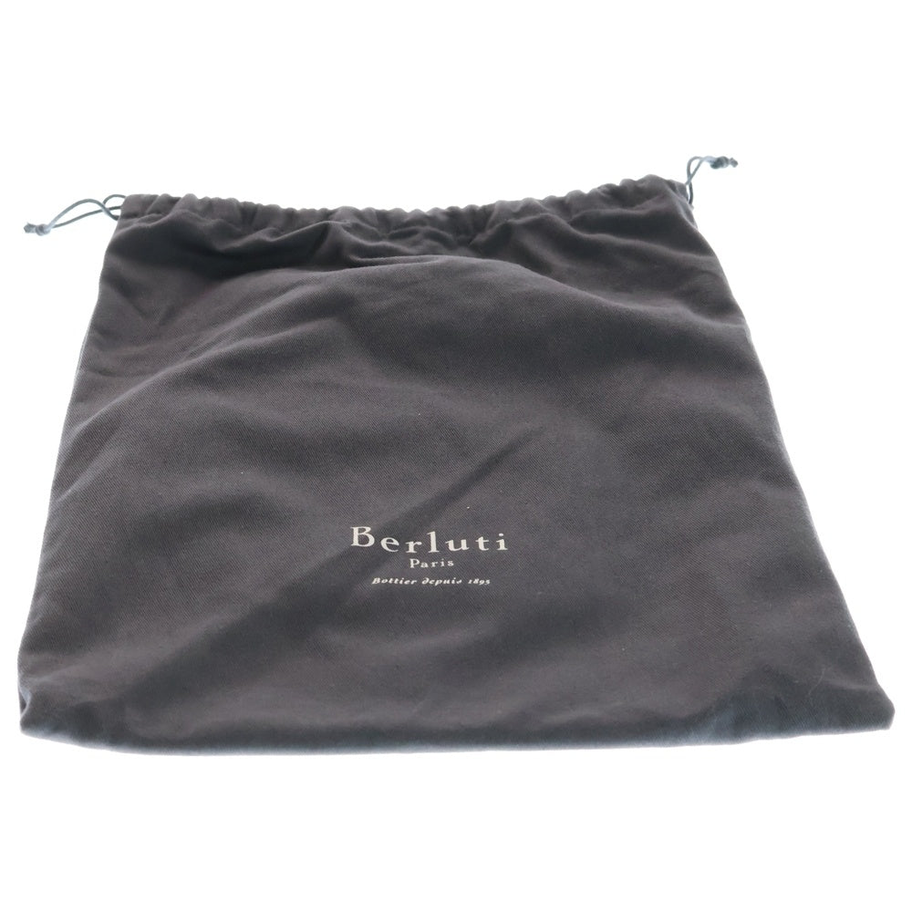 Berluti(ベルルッティ) カリグラフィ総柄 ロゴレザー切替 ナイロン クラッチバッグ ブルー