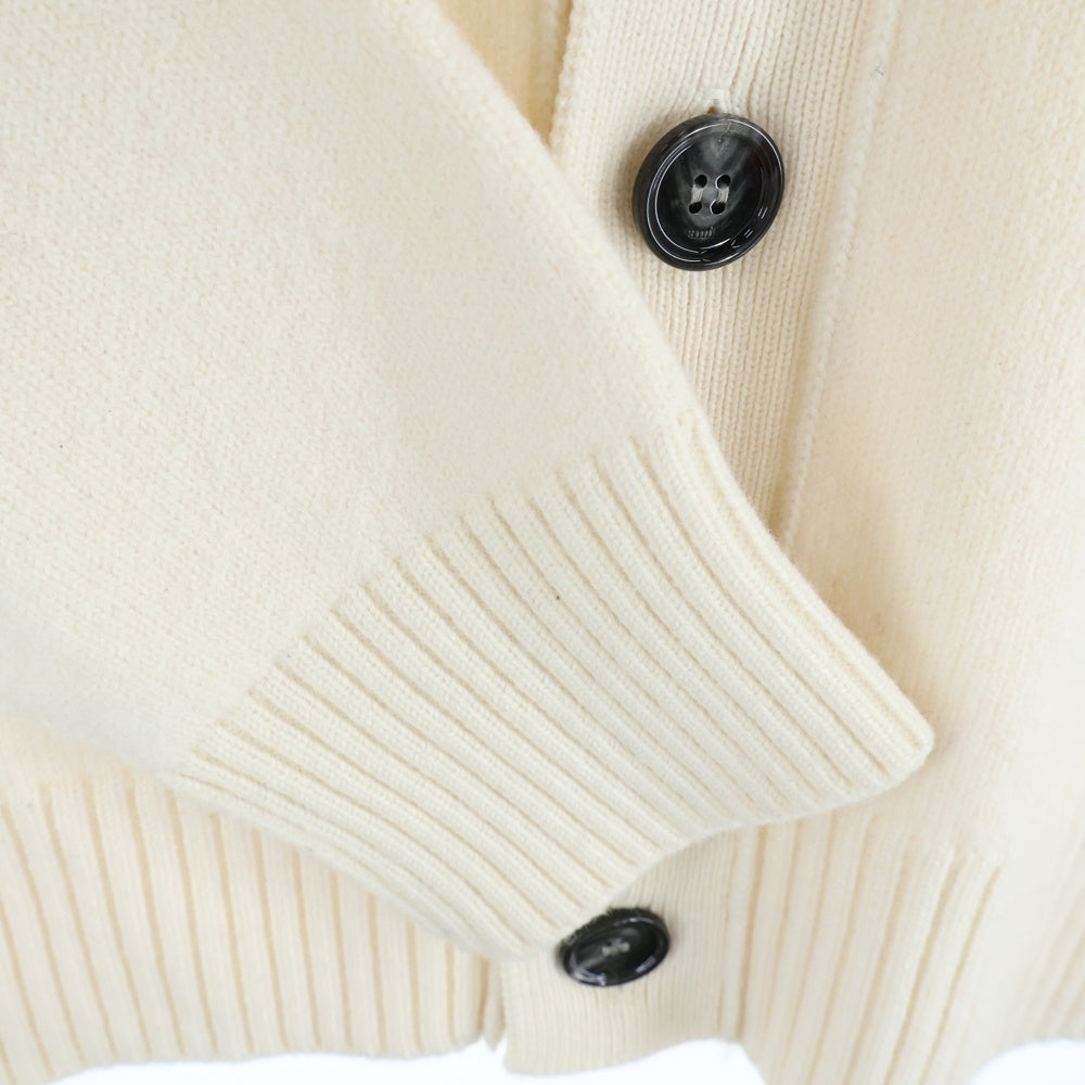 ami paris(アミパリス) Ami De Coeur Cardigan UKC367.018-151 ロゴ刺繍 オーバーサイズ カーディガン ホワイト