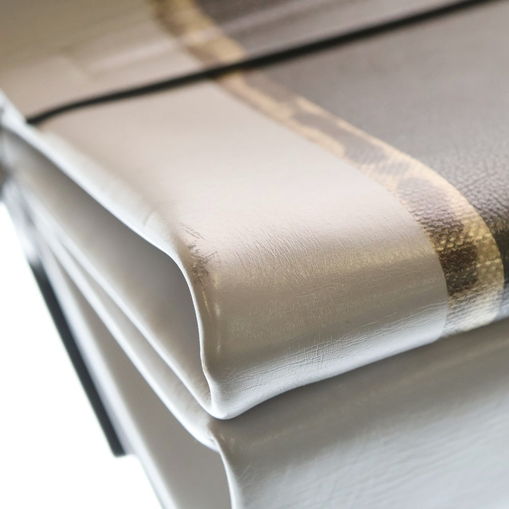 VALENTINO(ヴァレンティノ) Vロゴ シグネチャー レザー ハンドバッグ