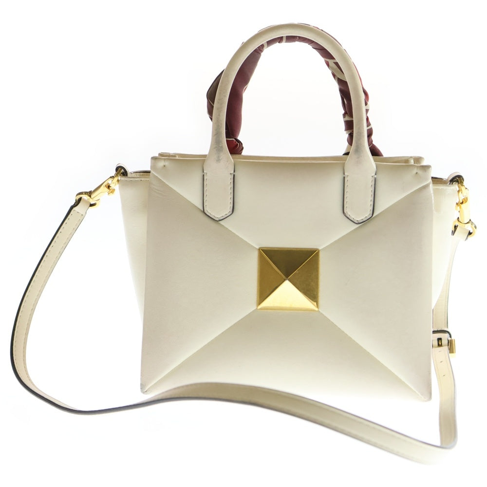 VALENTINO(ヴァレンティノ) カーフスキン ワンスタッズ スモール 2way ハンドバッグ ショルダーバッグ ホワイト レディース