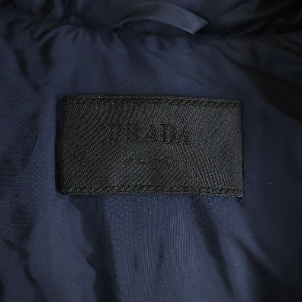 PRADA(プラダ) NYLON PIUMA NERO 三角ロゴプレート ナイロン ダウンジャケット ネイビー SGY091 R132