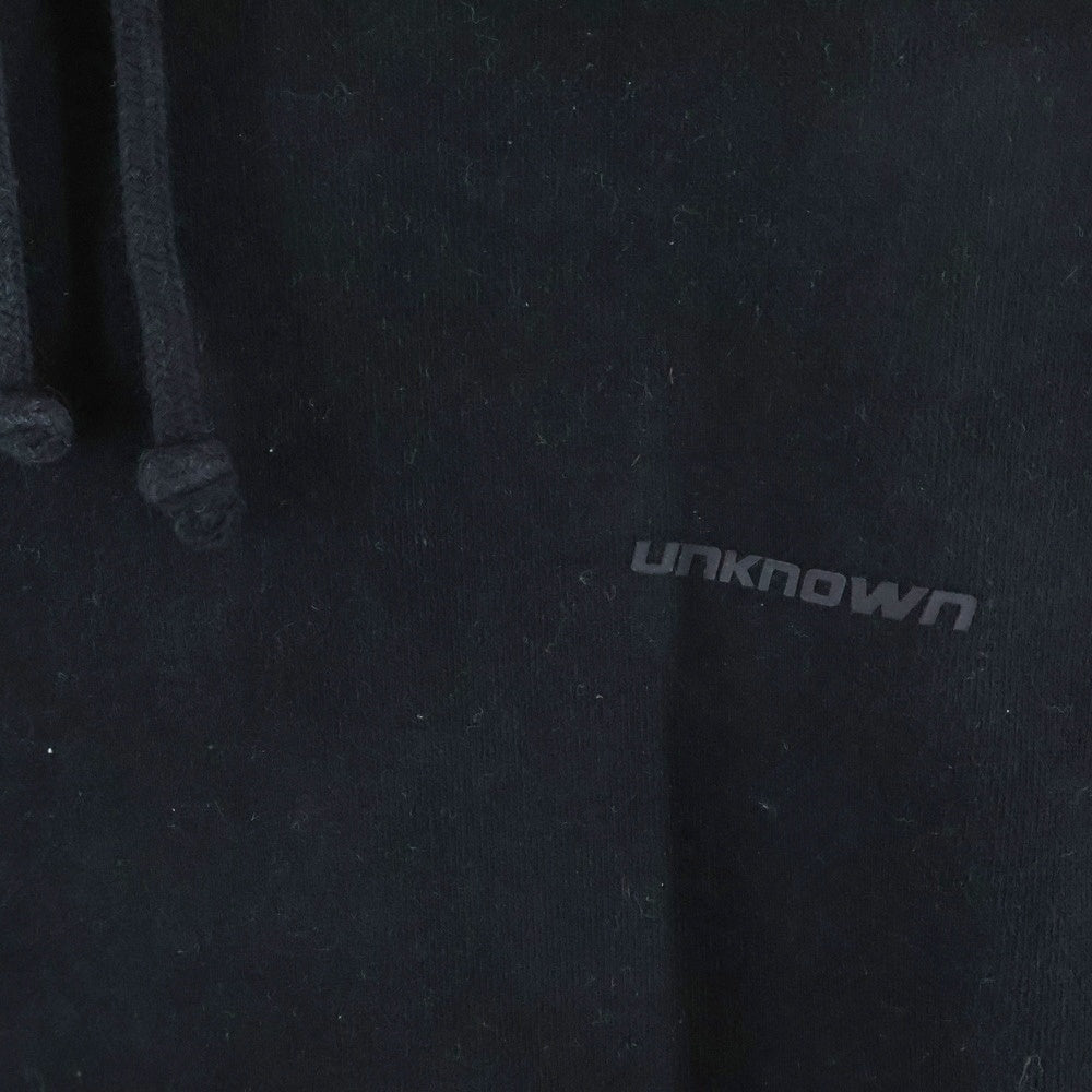 UNKNOWN LONDON(アンノーンロンドン) Signature Rhinestone Hoodie 刺繍デザイン ラインストーン プルオーバーパーカー フーディー ブラック