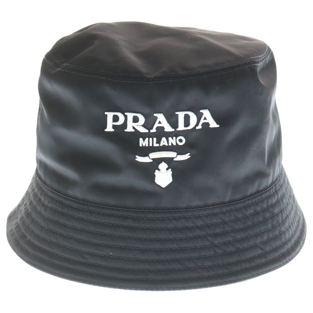 PRADA(プラダ) Re-Nylon ロゴ刺繍 リナイロン バケットハット ブラック 2HC137 2CZQ