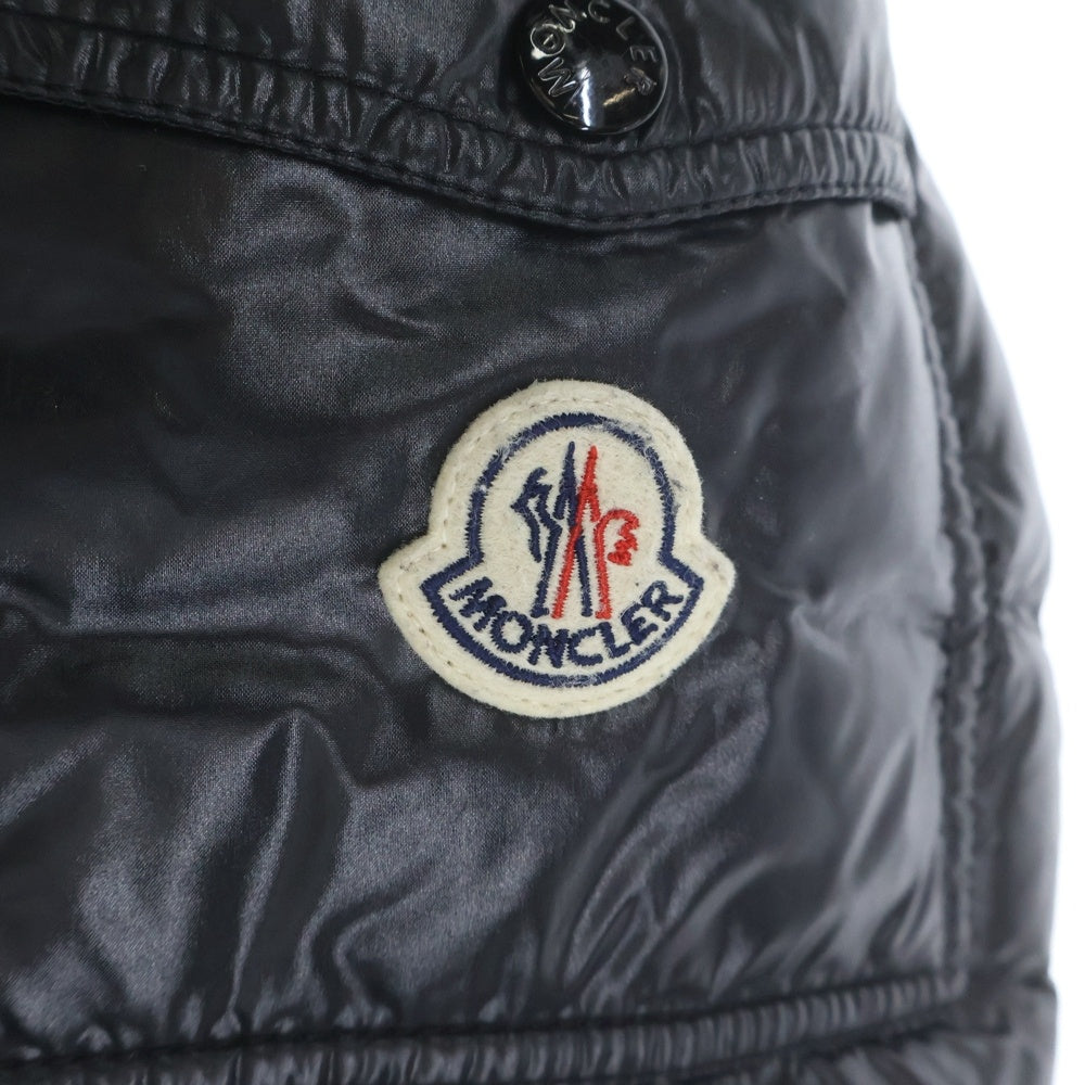 MONCLER(モンクレール) 24AW MAYA GIUBBOTTO マヤ ロゴワッペン ダウンジャケット ブラック J20911A53600 68950