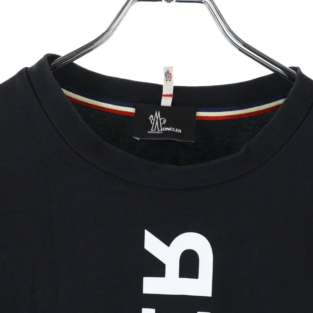 MONCLER GRENOBLE(モンクレールグルノーブル) リバースロゴ クルーネック Tシャツ ブラック E20978001950