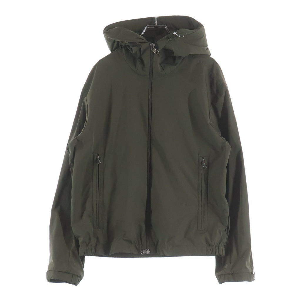 MONCLER(モンクレール) 24SS TRAVERSIER JACKET 袖ロゴワッペン付き ナイロン ジップアップ ジャケット カーキ J10911A00086 54A91
