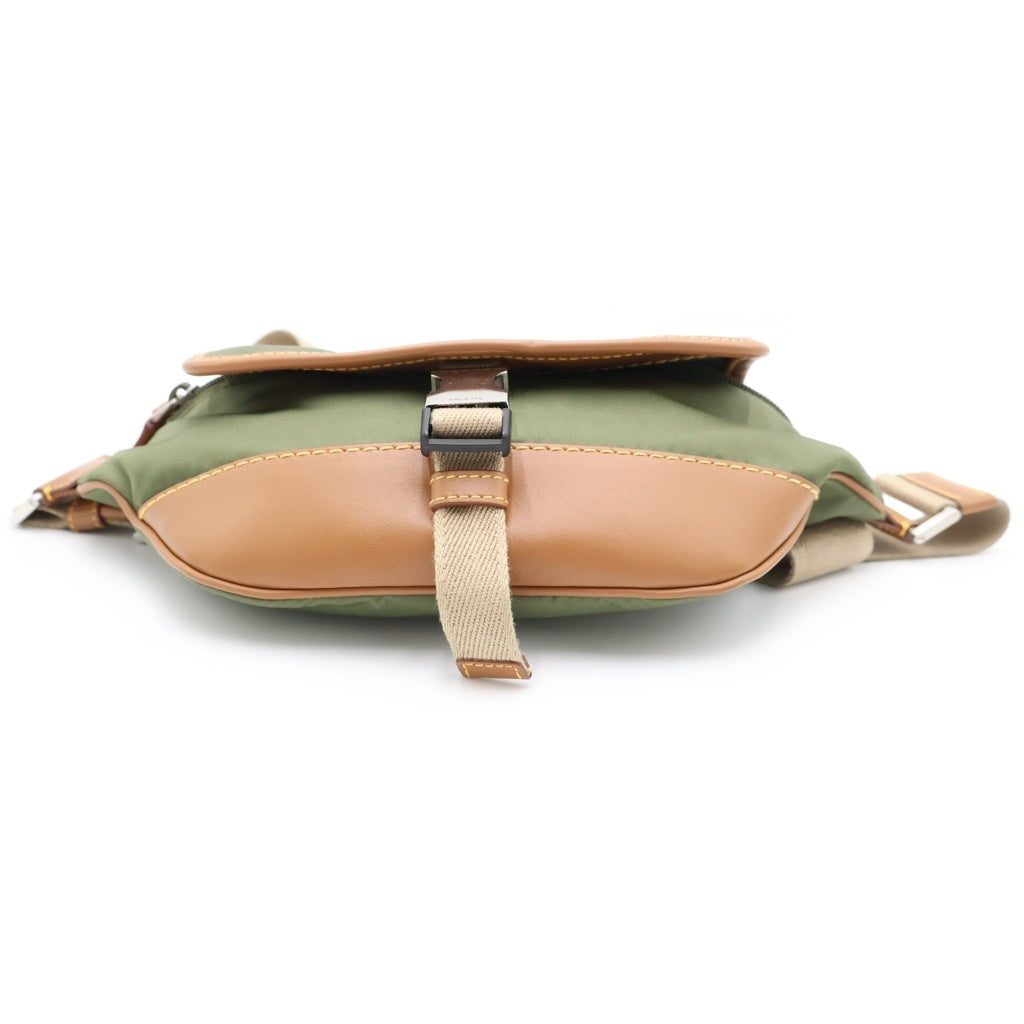 PRADA(プラダ) Re-Nylon リナイロン トライアングルロゴ レザー ボディバッグ ショルダーバッグ ウエストポーチ カーキ/ブラウン 2VH176
