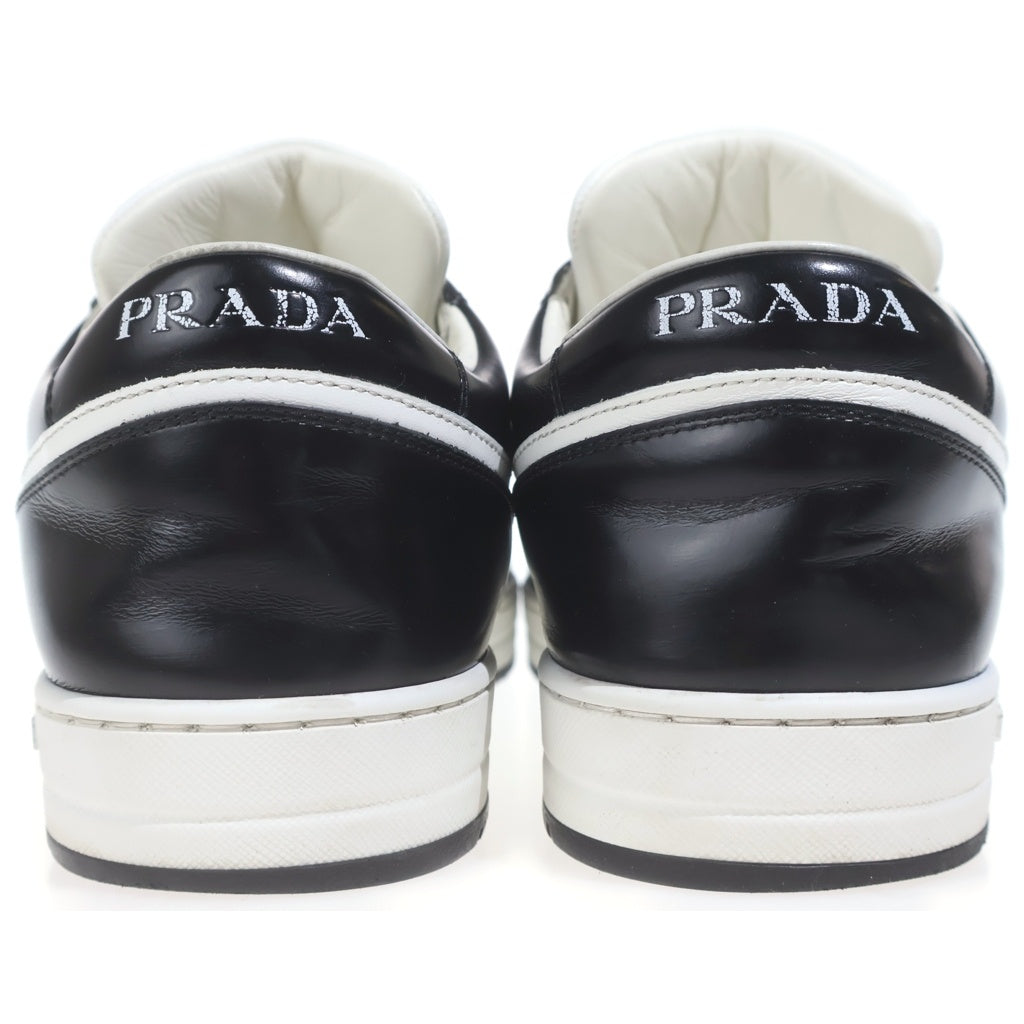 PRADA(プラダ) DOWNTOWN LEATHER SNEAKERS 2EE364 三角ロゴプレート レザー ローカットスニーカー ホワイト/ブラック