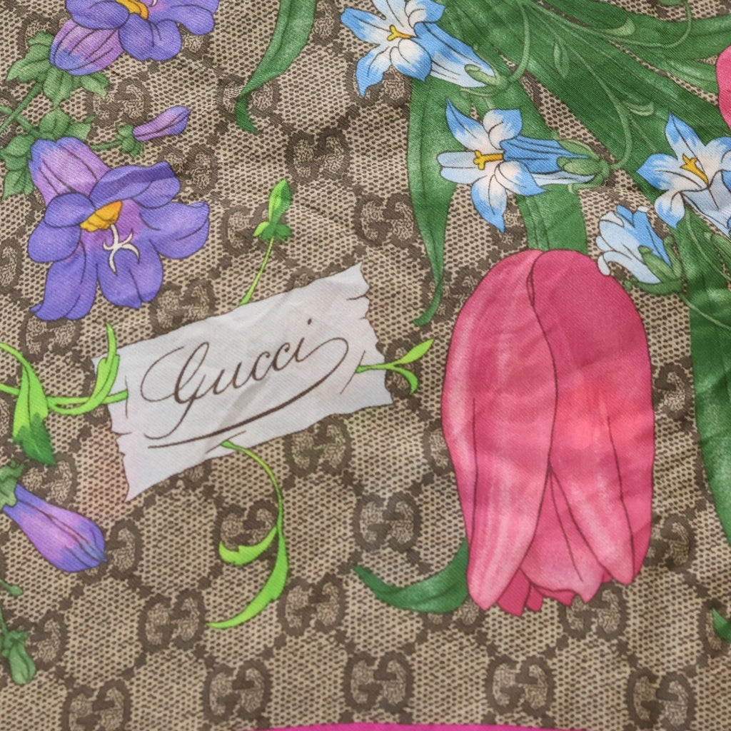 GUCCI(グッチ) GG フローラル 総柄 シルク スカーフ マルチカラー レディース