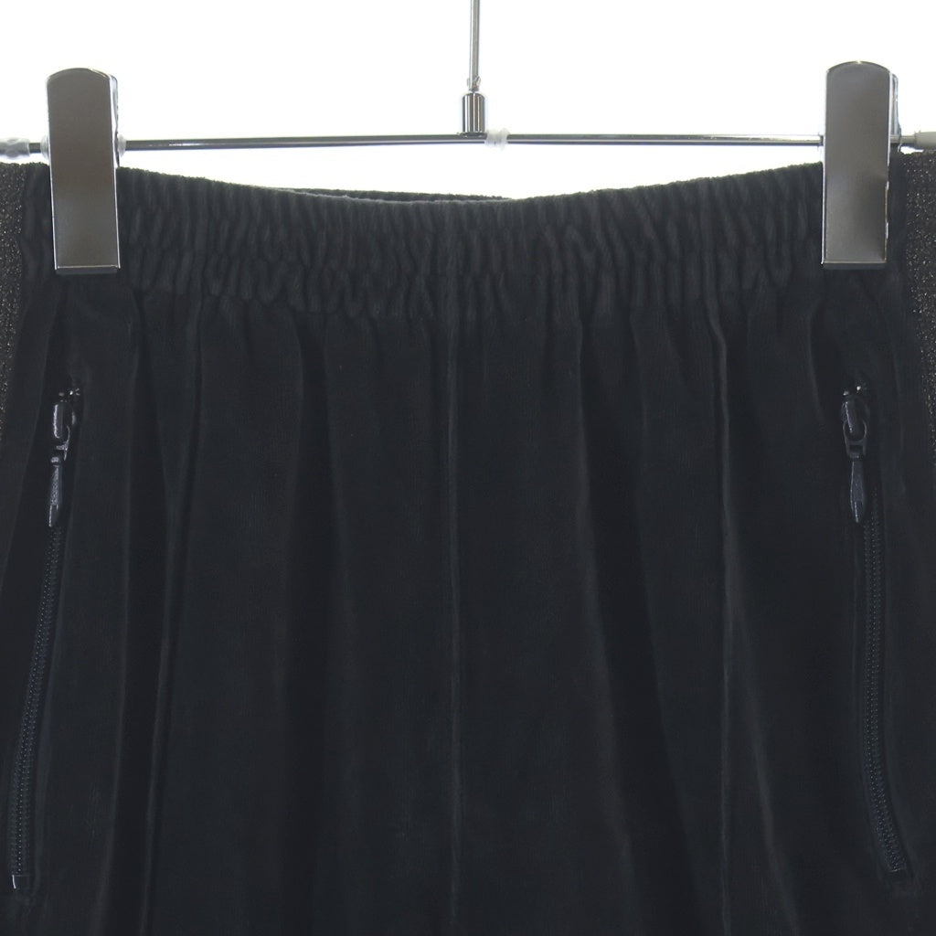 Needles(ニードルス) ×URBS Narrow Track Pants ベロアナロートラックパンツ チャコールグレー LQ462