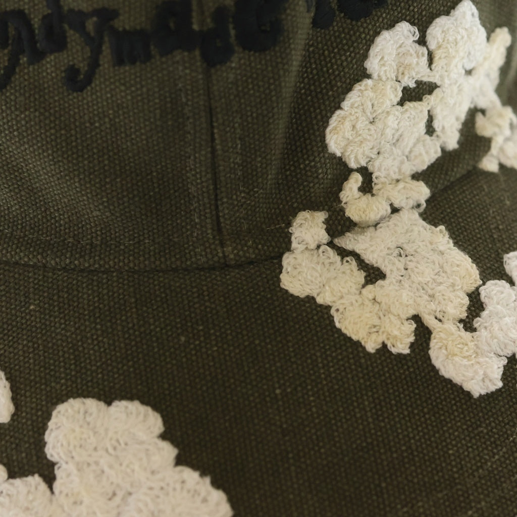 READY MADE(レディメイド) ×DENIM TEARS デニムティアーズ COTTON WREATH CAP コットンリース キャップ 刺繍デザイン カーキ RE-DT-KH-00-00-15