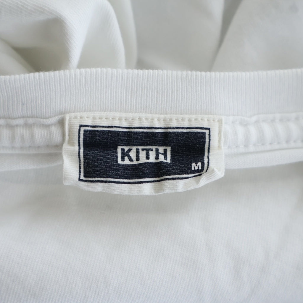 KITH(キス) フロントロゴ刺繍 クルーネック 半袖Tシャツ ホワイト 23-071-080-0065-2-0