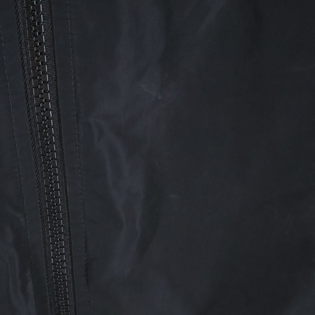 BURBERRY LONDON(バーバリーロンドン) EVERTON TBロゴ フロントジップ ナイロン マウンテンパーカー ジャケット ブラック 8021889