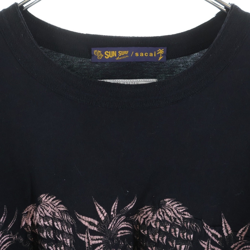 Sacai(サカイ) 20SS ×SUN SURF Pineapple Embroidered TEE サイドジップ 半袖 クルーネック Tシャツ ブラック 20-02276M 20-02276M