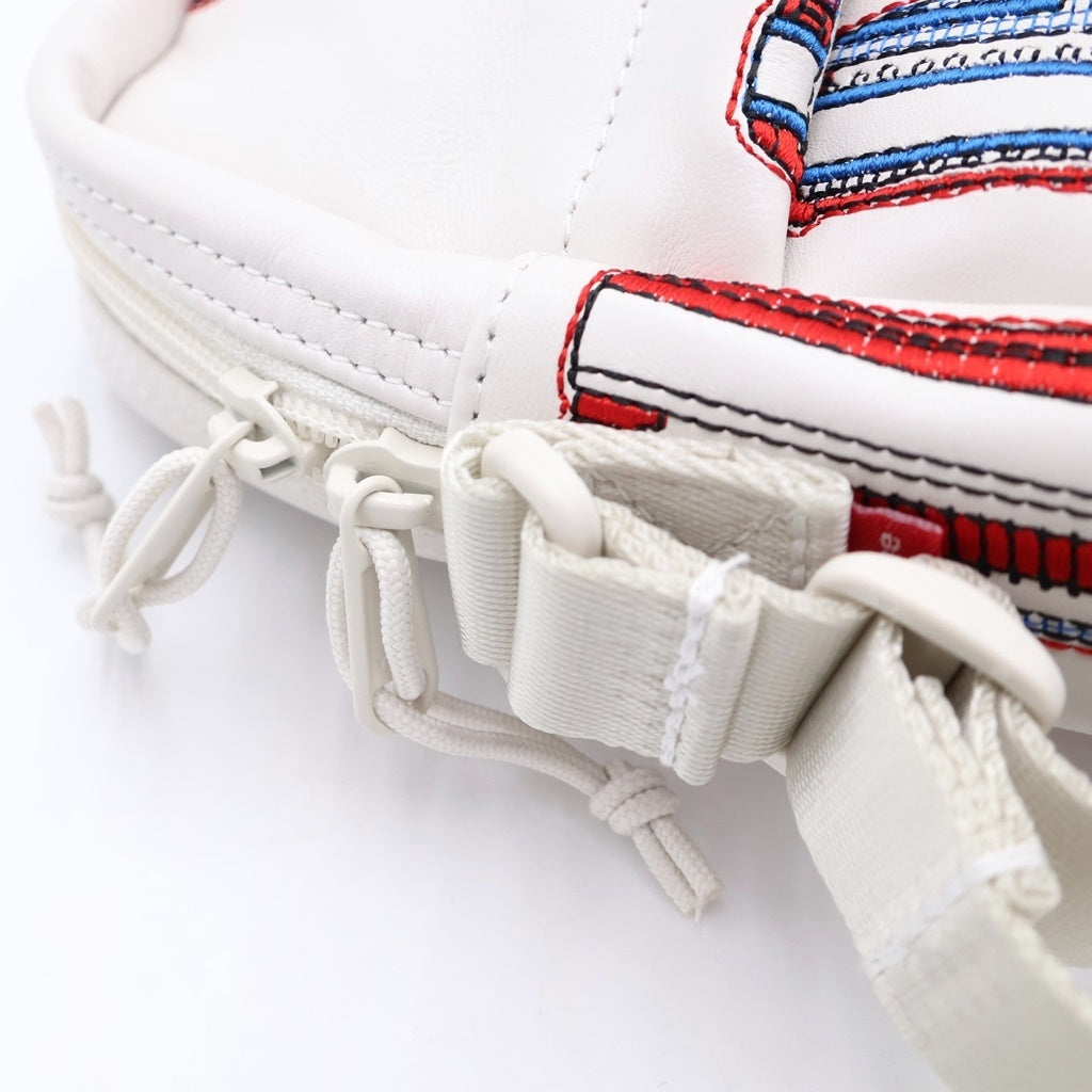 SUPREME(シュプリーム) 26SS Guns Embroidered Shoulder Bag ガンズ ショルダーバッグ ホワイト レディース