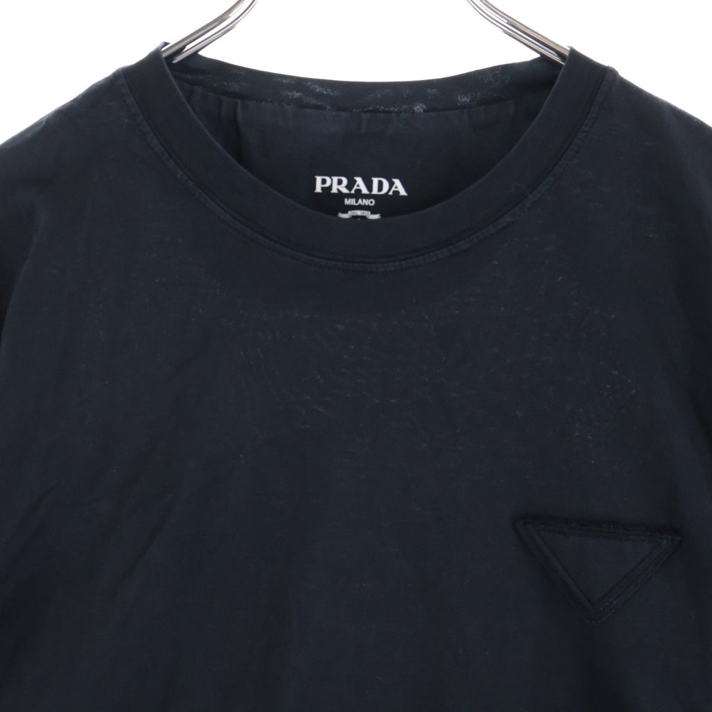 PRADA(プラダ) フロントトライアングルロゴパッチ クルーネック 半袖Tシャツ ブラック UJN852