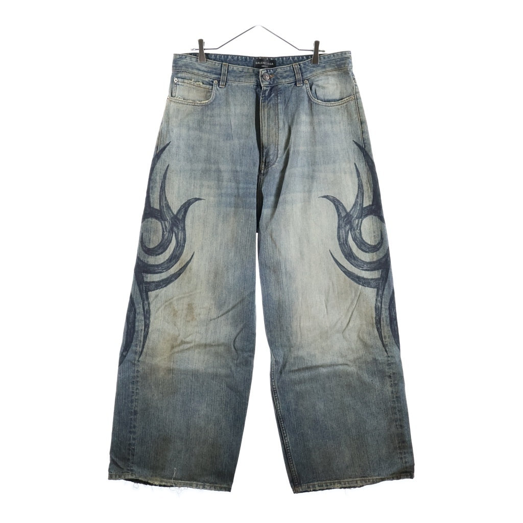BALENCIAGA(バレンシアガ) 24AW Y2K Stretched Knee Baggy Jeans トライバルプリント ワイドデニムパンツ インディゴ 809360 TRW77