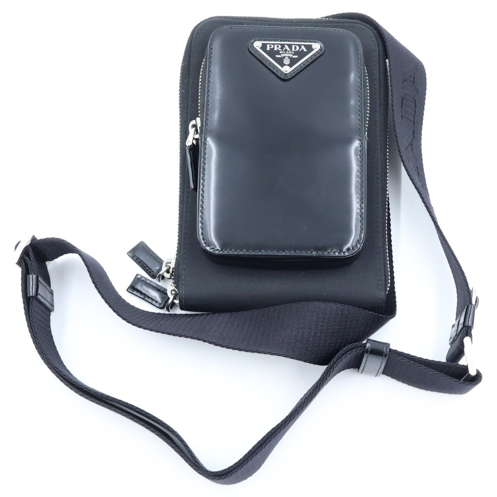 PRADA(プラダ) PHONE CASE SHORDER リナイロン ロゴ 三角プレート レザーフォンケース ショルダーバッグ ブラック 2ZT060 レディース