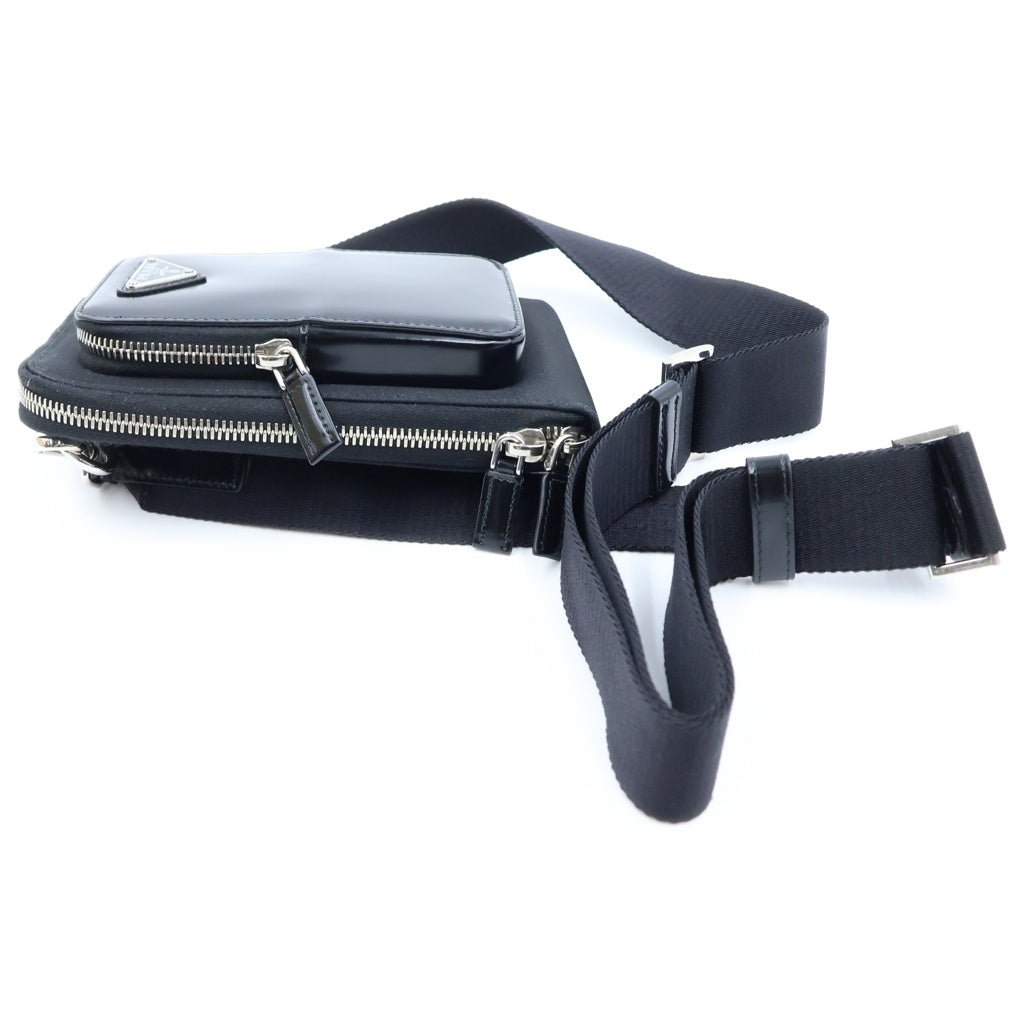 PRADA(プラダ) PHONE CASE SHORDER リナイロン ロゴ 三角プレート レザーフォンケース ショルダーバッグ ブラック 2ZT060 レディース