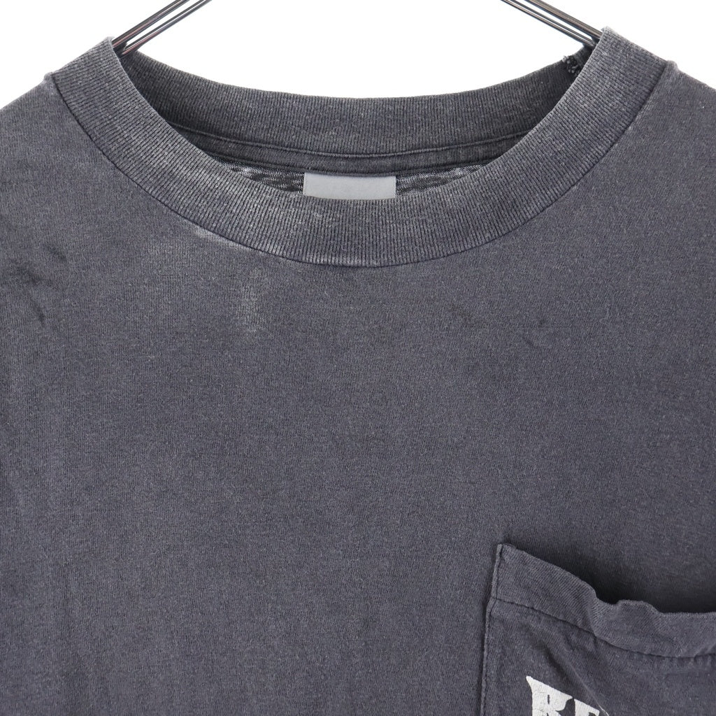 READY MADE(レディメイド) 24SS Pocket Print Short Sleeve Tee フロントポケットロゴプリント クルーネック 半袖Tシャツ チャコールグレー RE-CO-BK-00-00-278